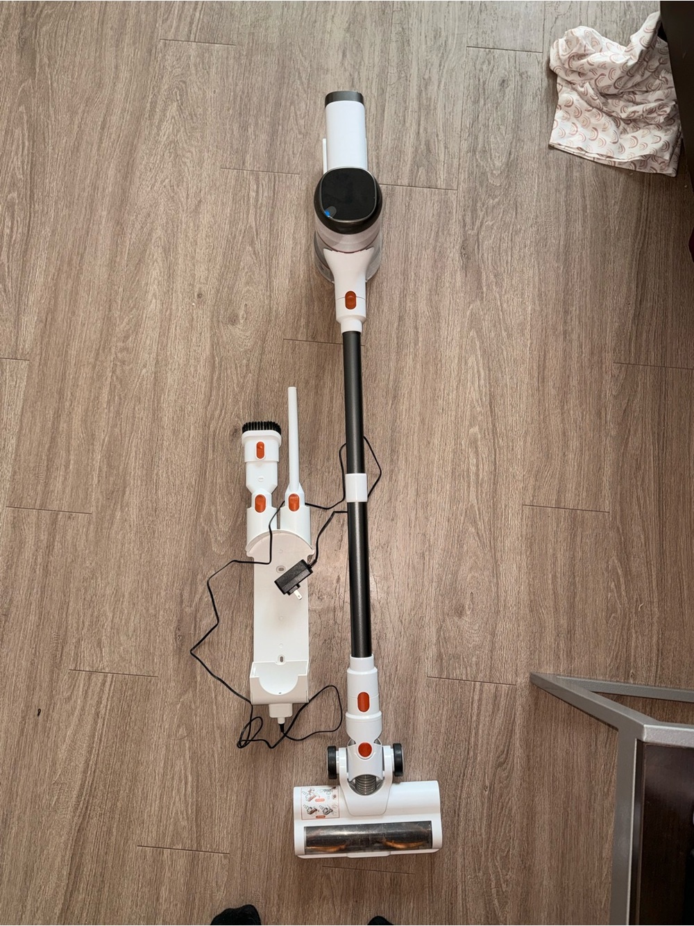 Cordless Stick Vacuum Cleaner in White with Black Accents